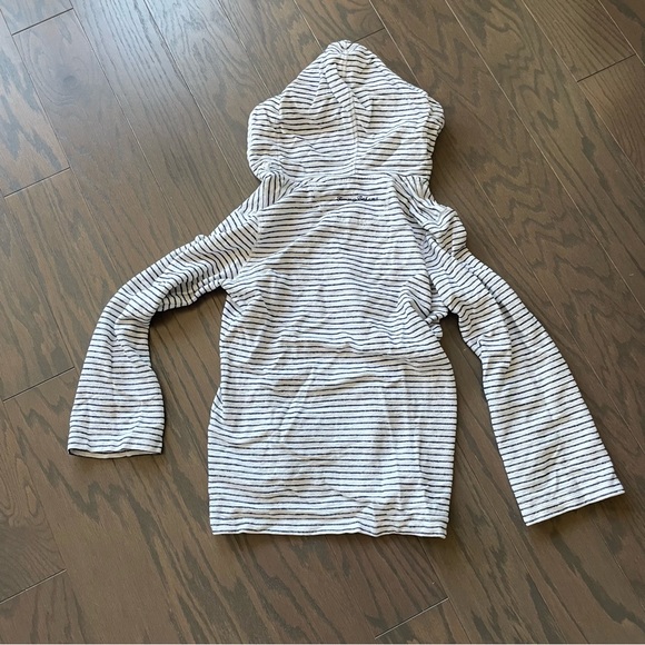 Tommy Bahama Hoodie Long Sleeve Beach Top - Only worn a few times! XS oversized - Picture 4 of 4